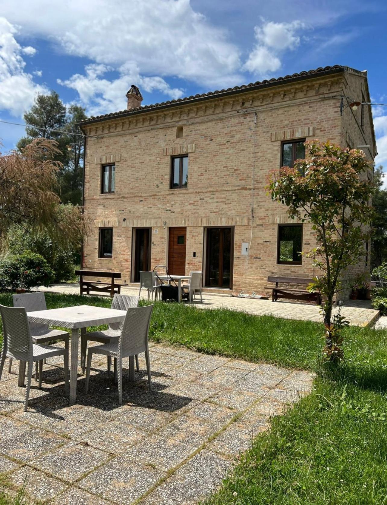 Tenuta Gran Bosco Loro Piceno Buitenkant foto